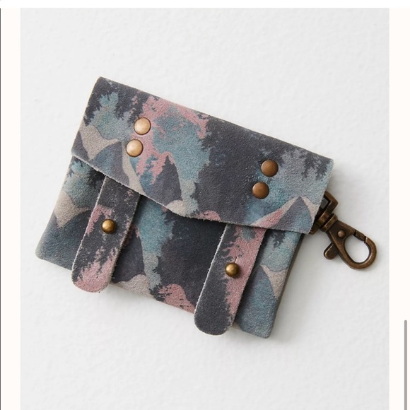 FreePeople mini EVA wallet cow leather - Picture 1 of 4